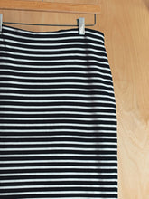 Charger l&#39;image dans la galerie, H&amp;M - 2 troc points

