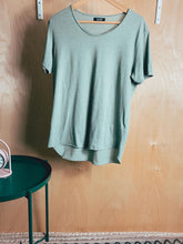 Charger l&#39;image dans la galerie, Pull &amp; Bear - 2 troc points
