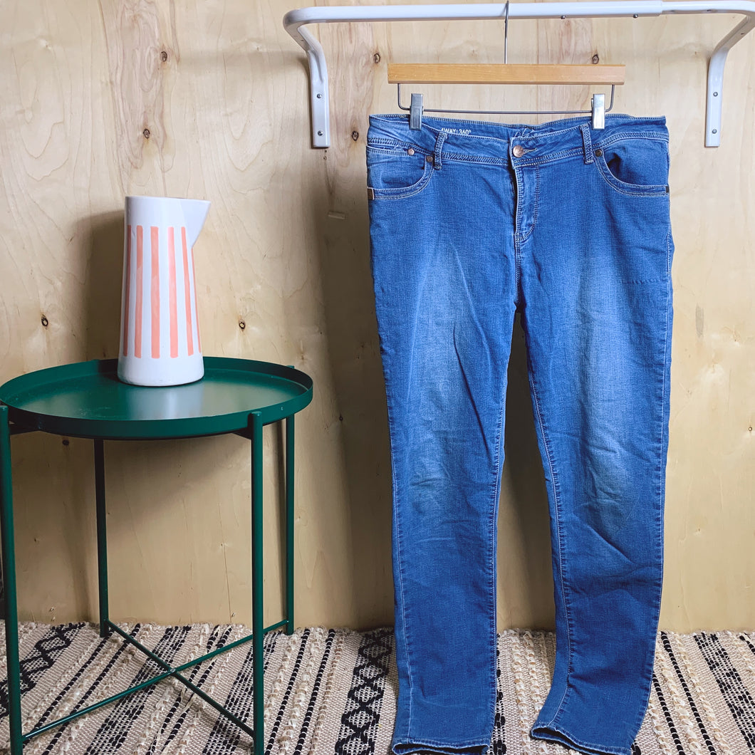 Lola jeans
